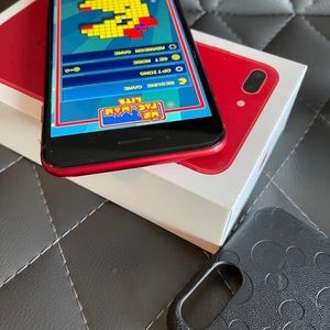 iPhone 8 Plus (Product)Red Special Edition 64 GB Unlocked